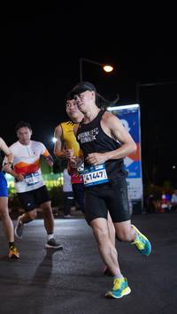 BIB: 41447
                            <button type="button" onclick="openModal(23035053)" class="btn btn-primary btn-sm float-right btn-popup" data-toggle="modal" data-target=".modal-high-quality">
                        <i class="fas fa-shopping-cart"></i> Add to Cart
                    </button>
                                            <button type="button" onclick="isThisMe(23035053, true)" class="btn btn-success btn-sm float-right btn-popup btn-isme hidden" data-toggle="tooltip" data-placement="bottom" title="นี่คือรูปของคุณใช่ไหม คลิกที่นี่เพื่อเอาเข้าอัลบั้ม">
                        <i class="fas fa-plus"></i> Add to album
                    </button>
                    <button type="button" onclick="isThisMe(23035053, false)" class="btn btn-warning btn-sm float-right btn-popup btn-isnotme hidden">
                        <i class="fas fa-ban"></i> Remove from album
                    </button>